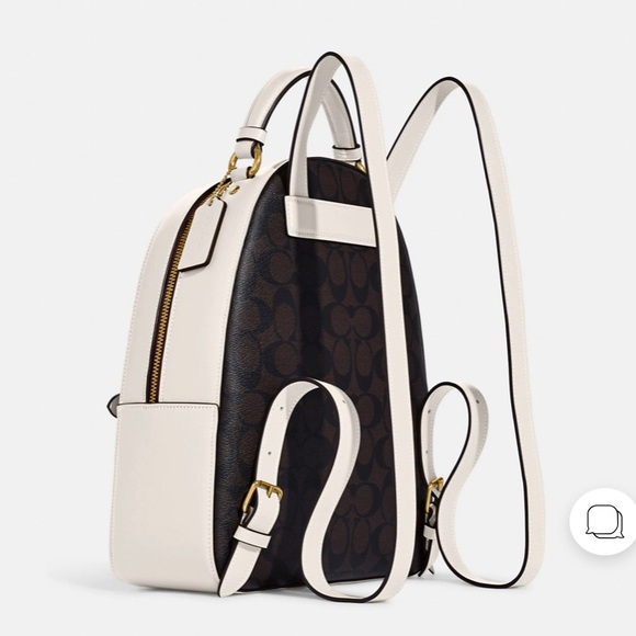 🔥Coach Jordyn Backpack In Signature Canvas With Varsity Motif - Picture 3 of 11